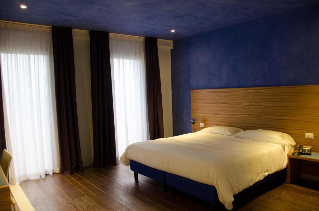 Hotel Zodiaco Porto Cesareo Oda fotoğraf